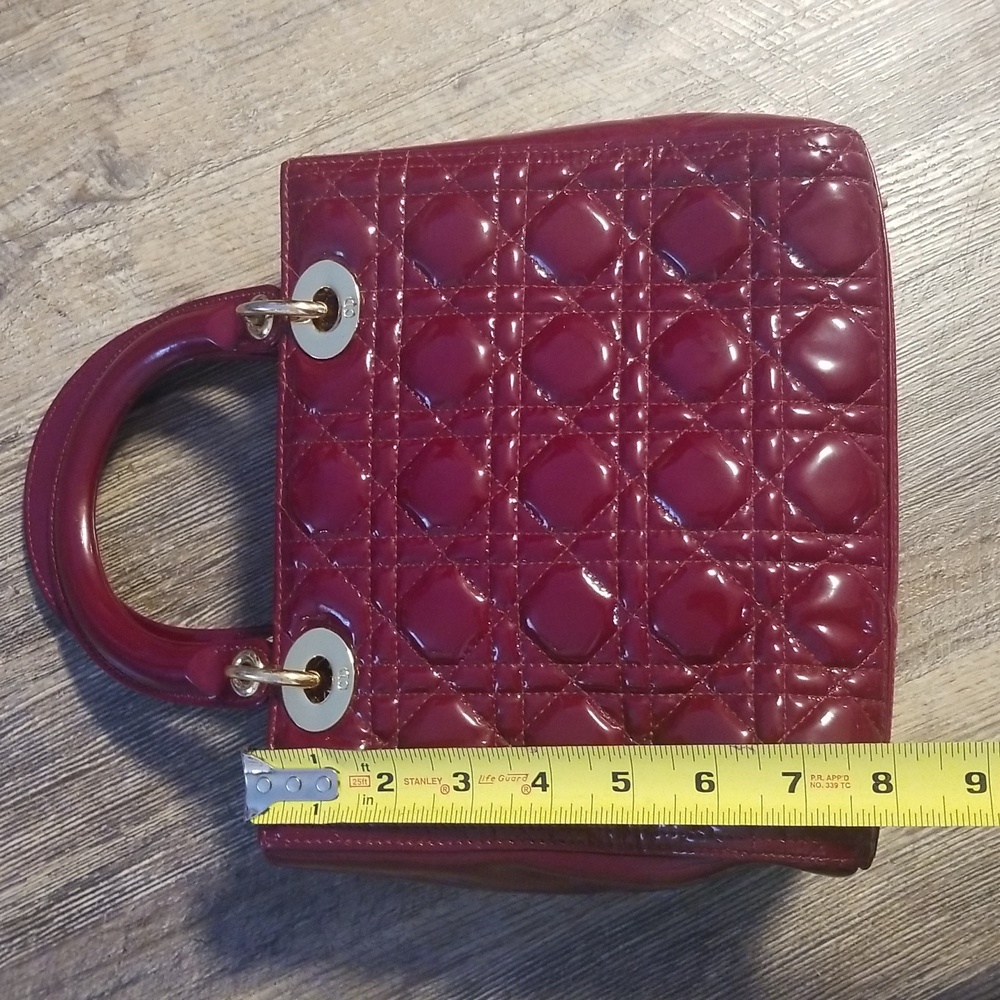 Lady Dior Christian Dior Medium Cannage Red Patent Quilted Leather Handbag - Picture 10 of 16